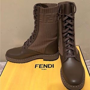 COPY - FENDI brown leather biker boots with stretch fabric